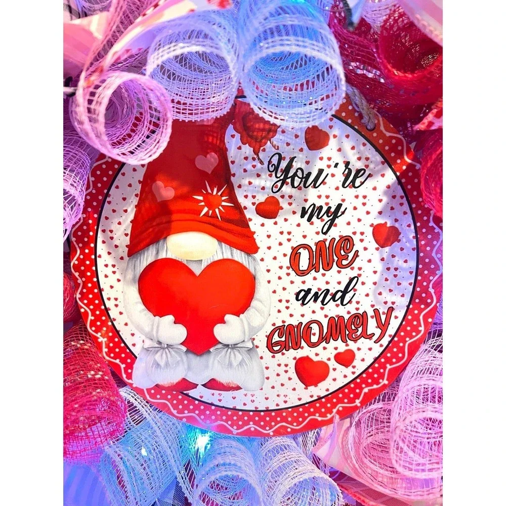 Handmade Valentine’s Gnome Hearts Ribbon Prelit Wreath 22 ins LED W13